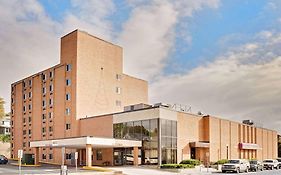 Ramada By Wyndham Marquette